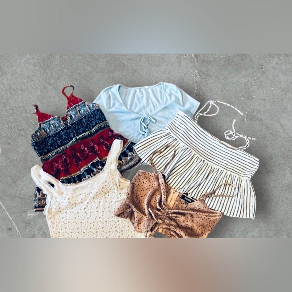 BUNDLE Crop Tops Camis & Tanks Size Medium